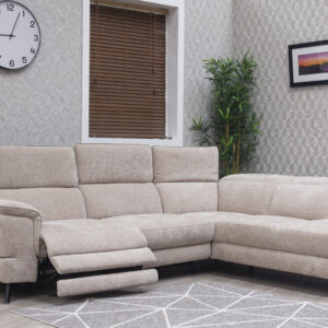 Natalia Thunder - RHF Chaise